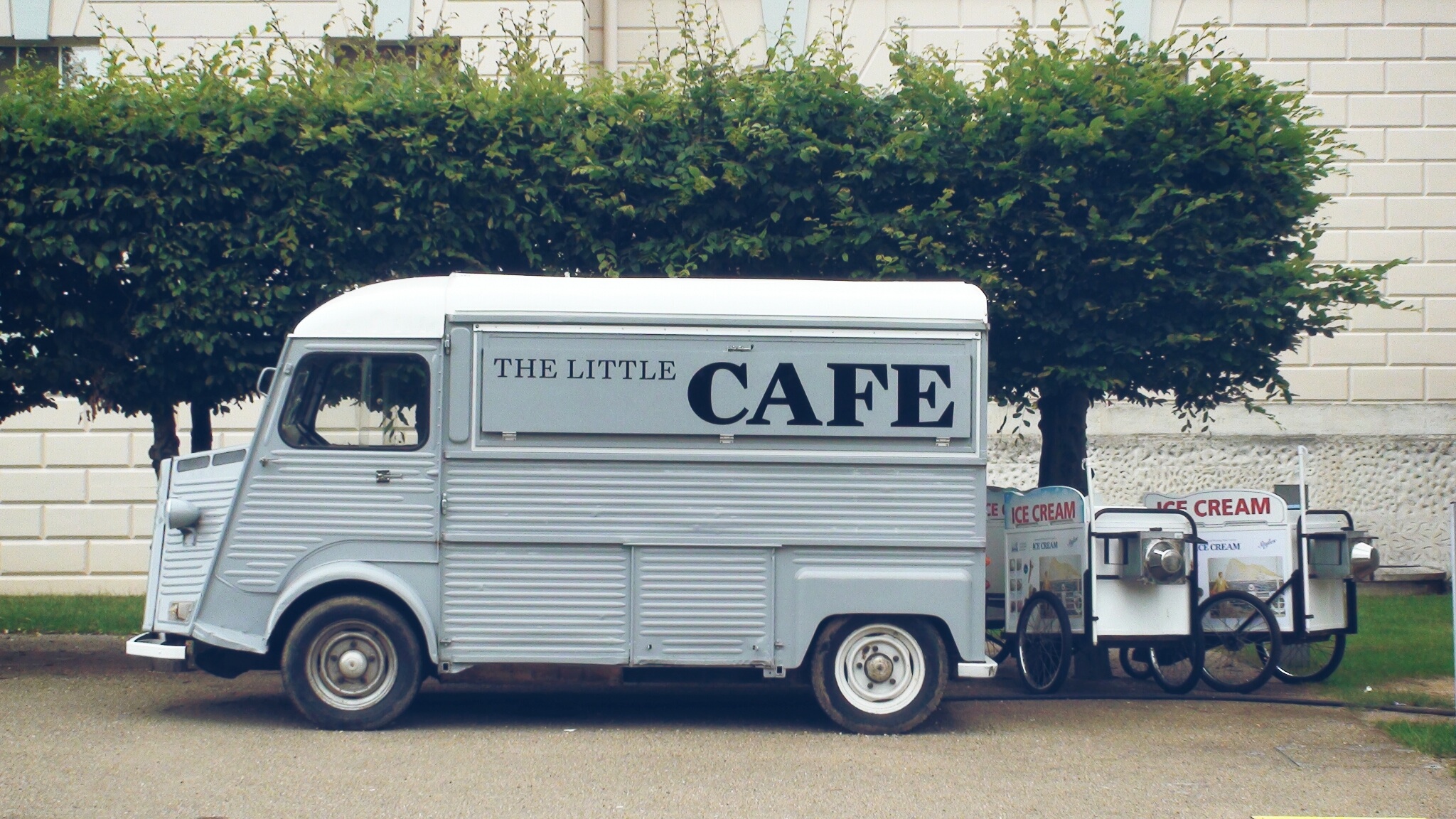 Roadshow Food Truck – Kaffee-Truck – Promotion Agentur GLOBE