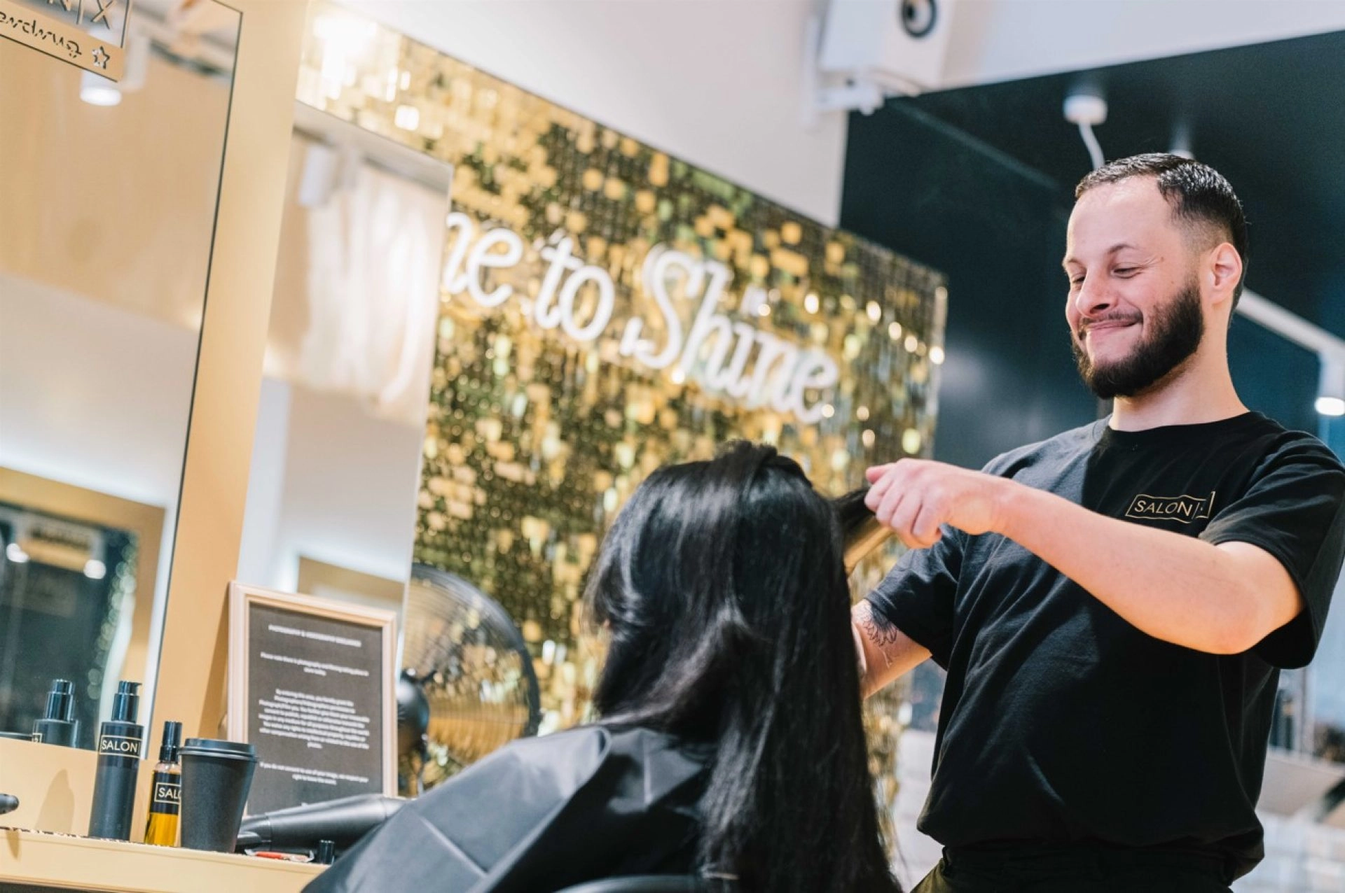 Hair Salon X Globe Groupe N2o