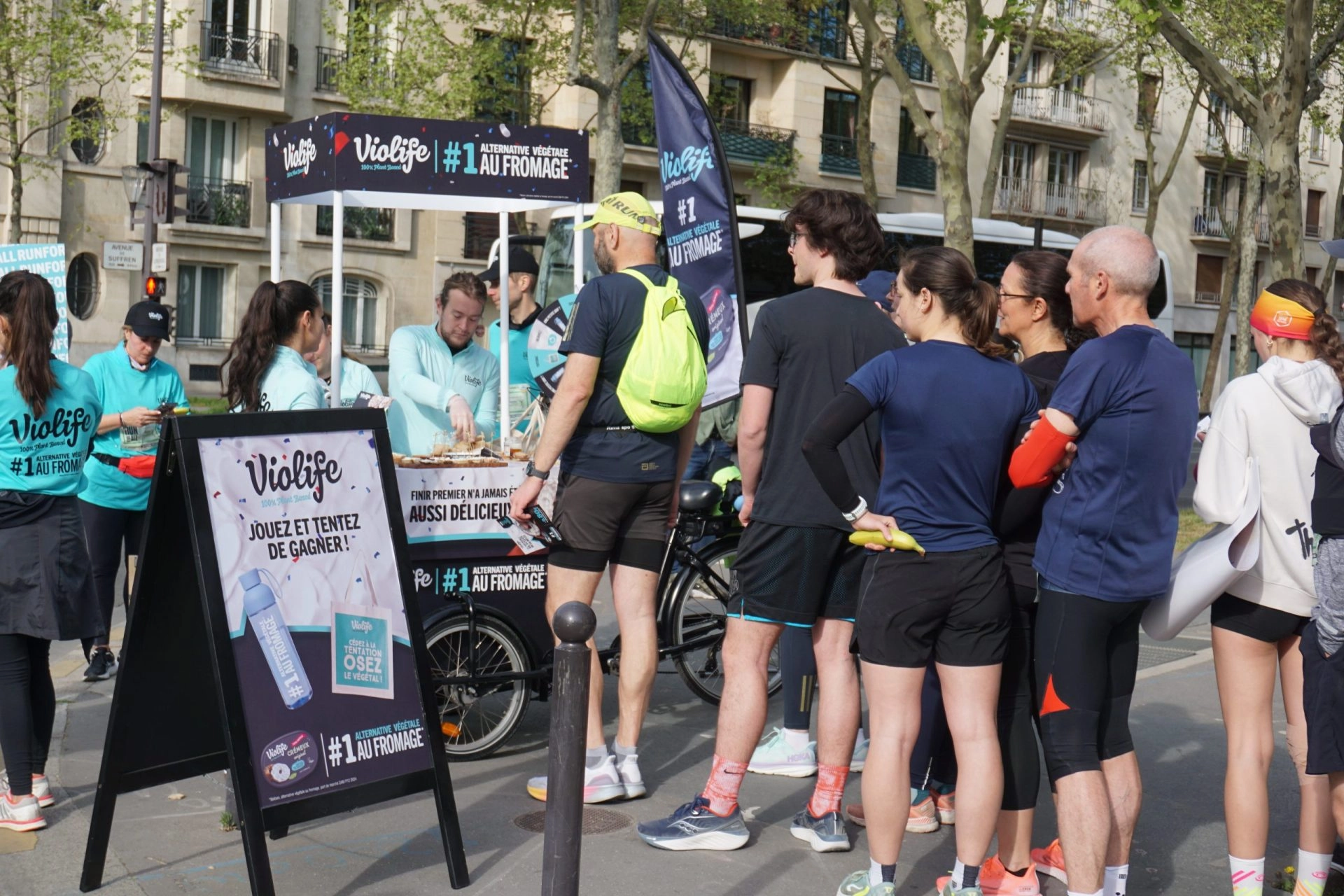 Street Marketing Violife Influence Run For All