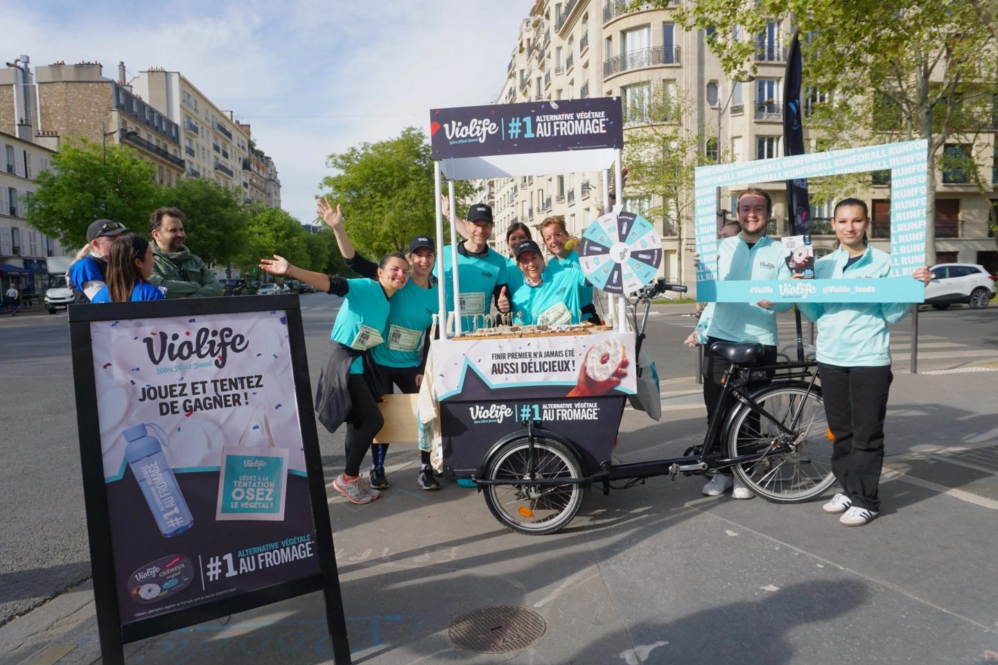 Violife Street Marketing Influence Globe Groupe