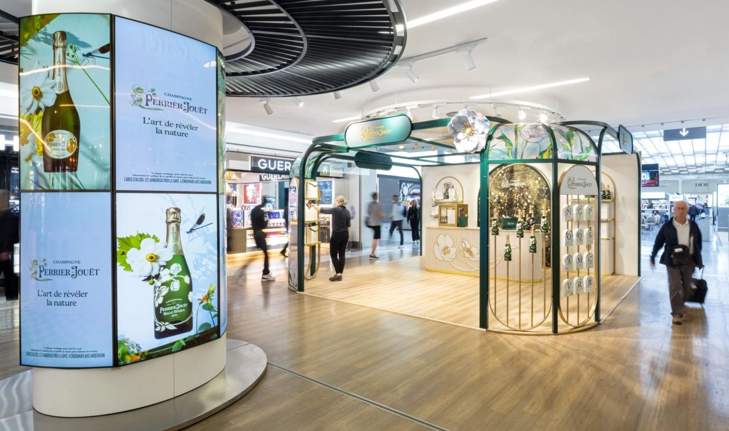 Perrier Jouet Pop Up Store Aeroport Globe Travel Retail