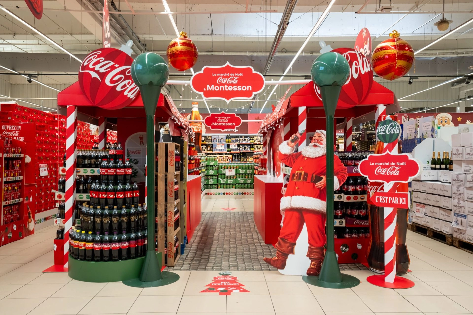 Shop In Shop Premium Coca Cola In Store Marketing Globe Groupe