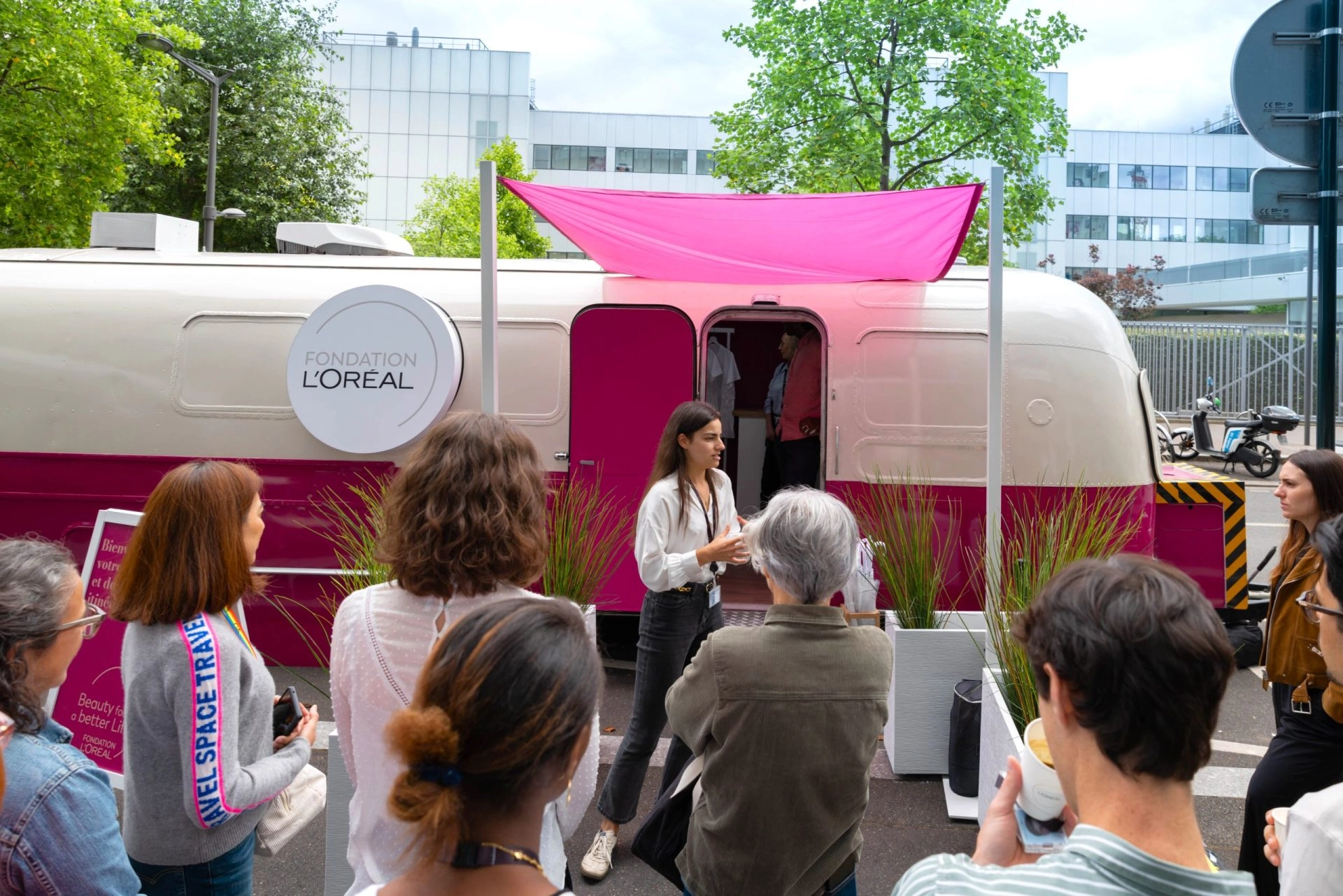 Roadshow Fondation Loreal Pop Up Itinerant- Globe Groupe